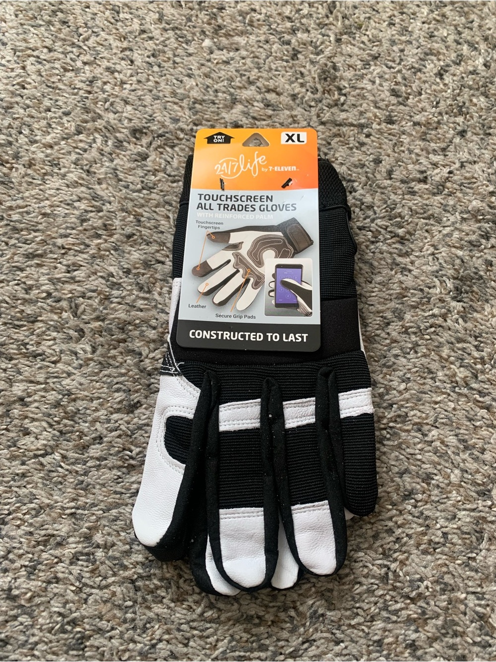 Touchscreen All Trades Gloves - Black & White (XL)